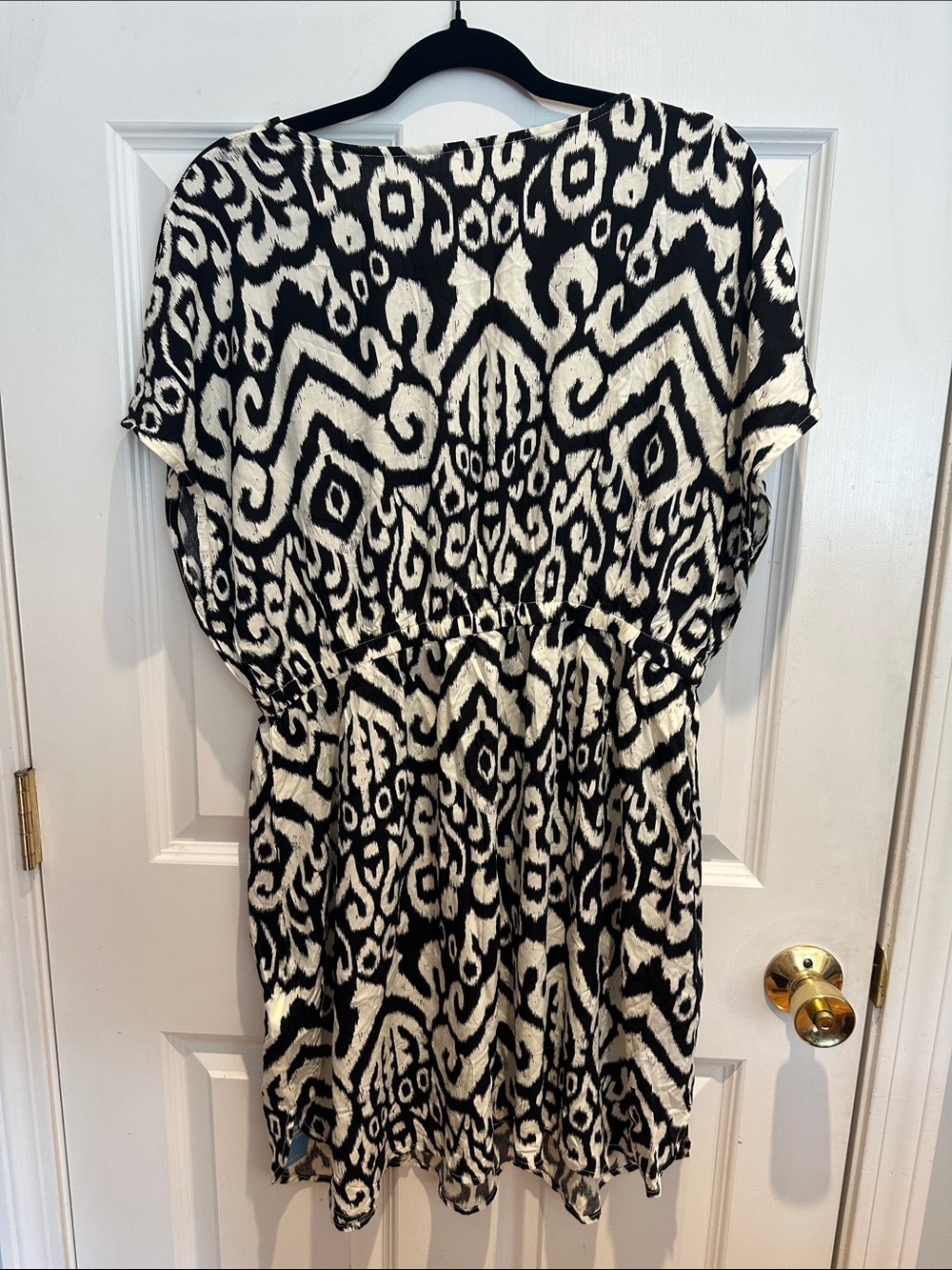 Cupshe Black & Crème Ikat Print Swim Cover Sz XL - Picture 8 of 9